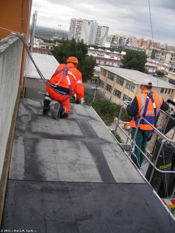 Intervento manutentivo su soletta deteriorata fase di lavorazione